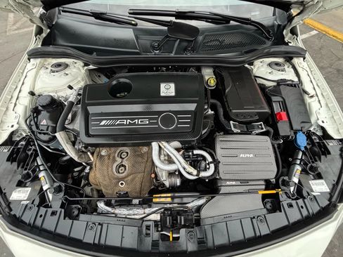 Used 2015 Mercedes-Benz GLA 45 AMG 4MATIC image 20