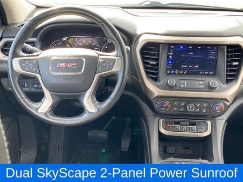 Certified 2022 GMC Acadia Denali w/ Denali Ultimate Package image 8