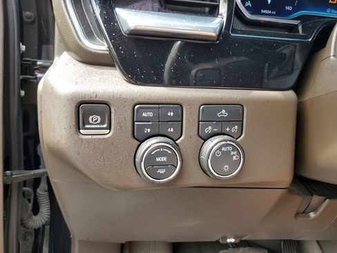 Used 2022 Chevrolet Silverado 1500 LT image 30