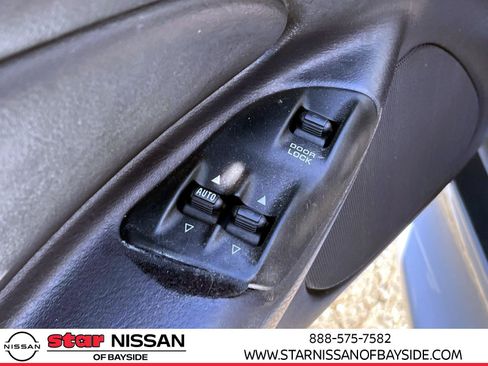 Used 2000 Plymouth Prowler image 12