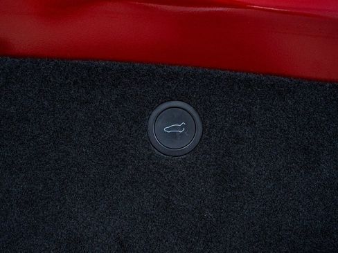 Used 2024 Tesla Model X image 60