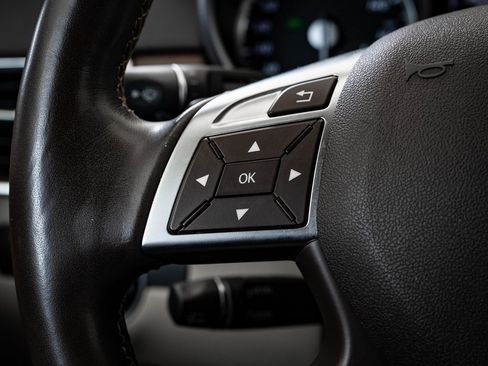 Used 2015 Mercedes-Benz ML 400 4MATIC image 30