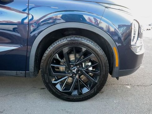 Used 2022 Mitsubishi Outlander SEL Black Edition image 31