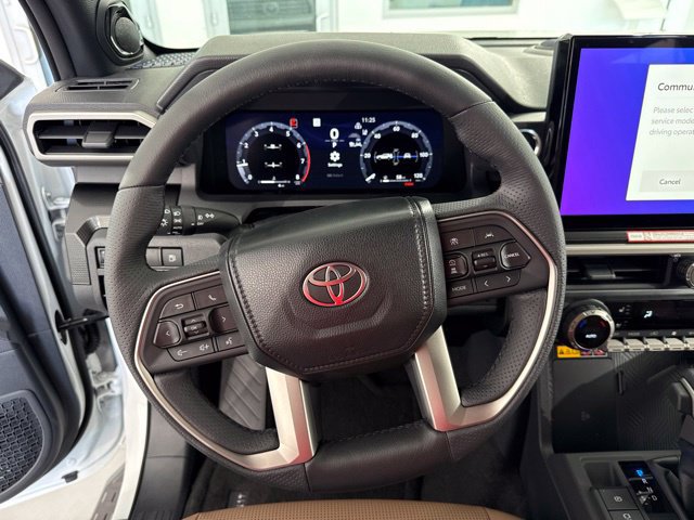 New 2026 Toyota 4Runner Limited w/ Tow Technology Package AWD/4WD image 26