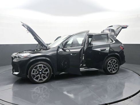 Used 2025 BMW X1 xDrive28i image 40