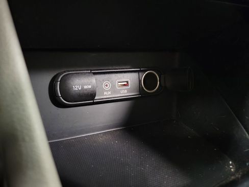 Used 2019 Kia Niro EX FWD image 19