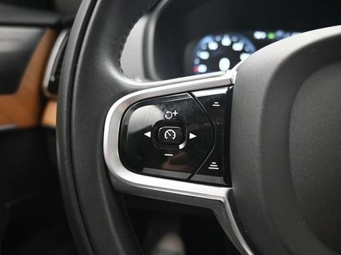Used 2022 Volvo XC90 T8 Inscription Expression w/ Advanced Package image 24