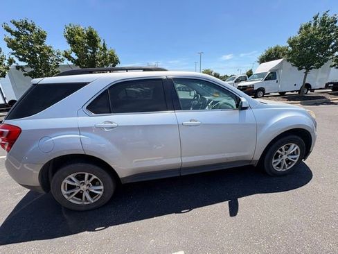 Used 2016 Chevrolet Equinox LT w/ Convenience Package FWD image 4