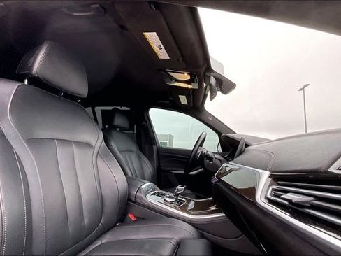 Used 2022 BMW X5 xDrive40i w/ Luxury Seating Package image 22