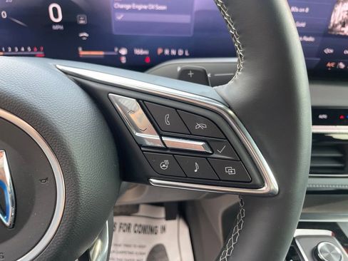 Used 2025 Buick Enclave Sport Touring w/ Power Package FWD image 47