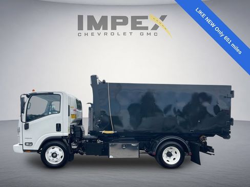 Used 2024 Chevrolet Low Cab Forward RWD image 2