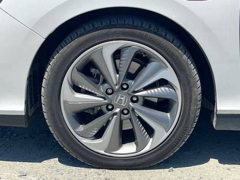 Used 2019 Honda Clarity Touring image 12
