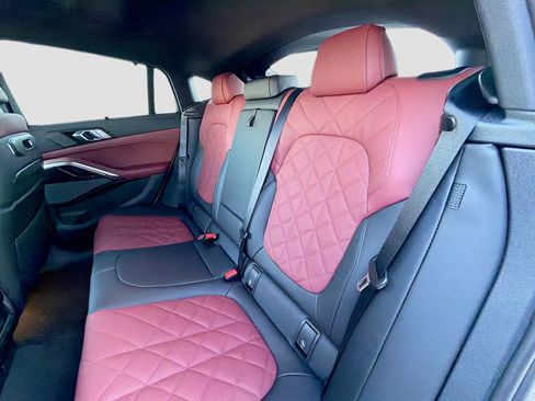 New 2026 BMW X6 xDrive40i w/ Executive Package image 20