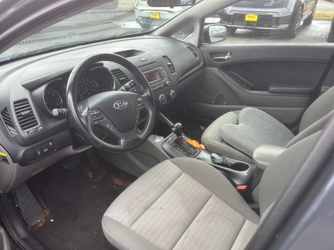 Used 2015 Kia Forte EX FWD image 8