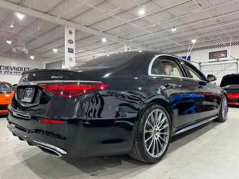 Used 2024 Mercedes-Benz S 580 4MATIC Sedan image 3