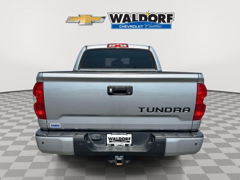 Used 2021 Toyota Tundra Limited w/ Limited Premium Package AWD/4WD image 5