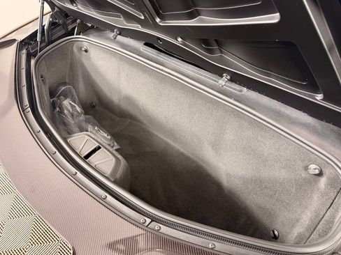 Used 2023 Chevrolet Corvette Z06 RWD image 19