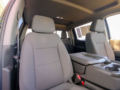 Used 2021 Chevrolet Silverado 1500 LT w/ All Star Edition Plus image 17