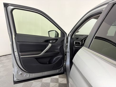 Used 2019 Mitsubishi Eclipse Cross SEL AWD/4WD image 10