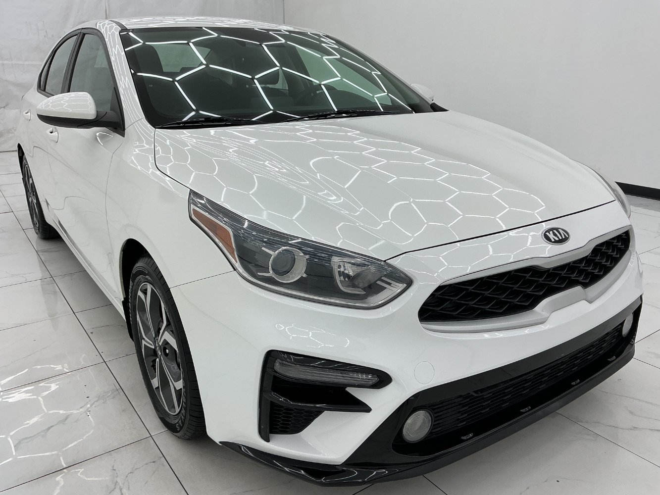 Used 2020 Kia Forte LXS FWD image 3