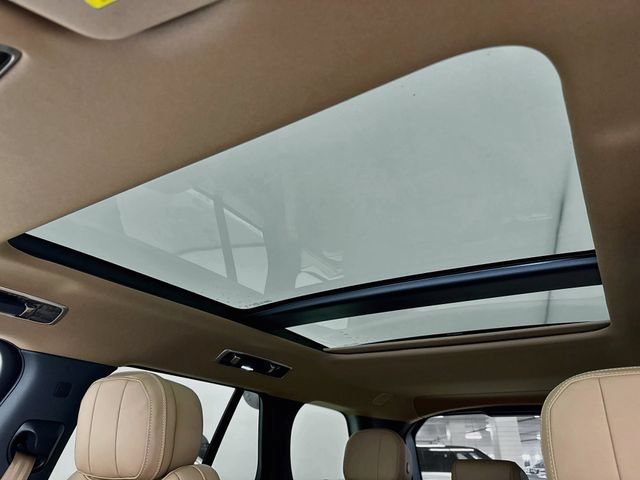 New 2026 Land Rover Range Rover SE AWD/4WD image 22