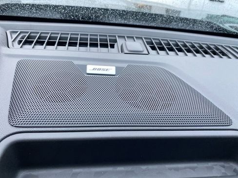 Used 2025 GMC Canyon AT4 w/ Technology Plus Package image 19