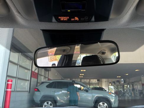 Used 2026 Toyota Corolla LE FWD image 18