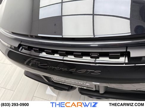 Used 2025 Porsche 911 Carrera 4 GTS image 19