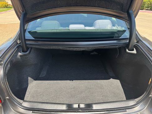 Used 2020 Dodge Charger SXT RWD image 25