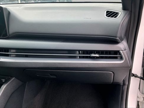 Used 2025 Kia K4 GT-Line w/ GT-Line Premium Package FWD image 19