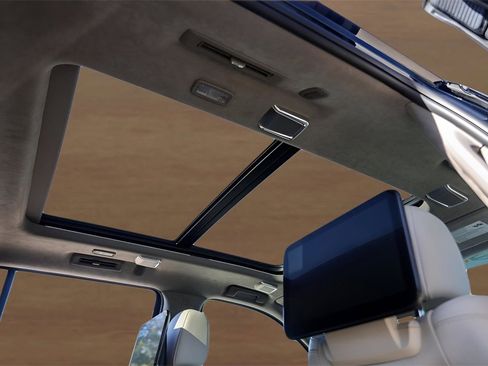 Certified 2024 Cadillac Escalade Premium Luxury Platinum w/ Heavy-Duty Trailer Package image 25