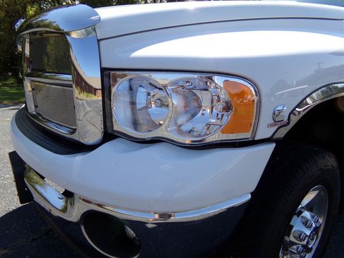 Used 2004 Dodge Ram 2500 Truck SLT w/ Trailer Tow Group image 23