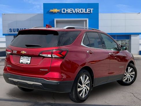 Used 2023 Chevrolet Equinox Premier FWD image 4