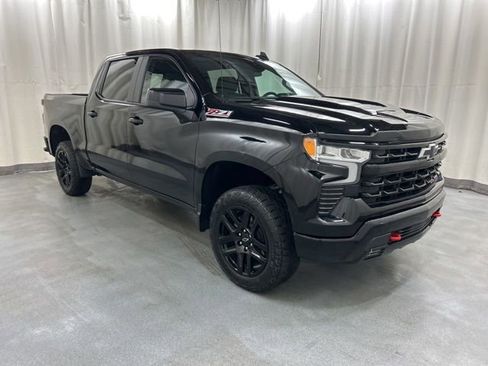 Used 2023 Chevrolet Silverado 1500 LT Trail Boss w/ Convenience Package II AWD/4WD image 1