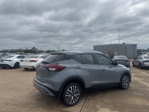 Used 2023 Nissan Kicks SV FWD image 22