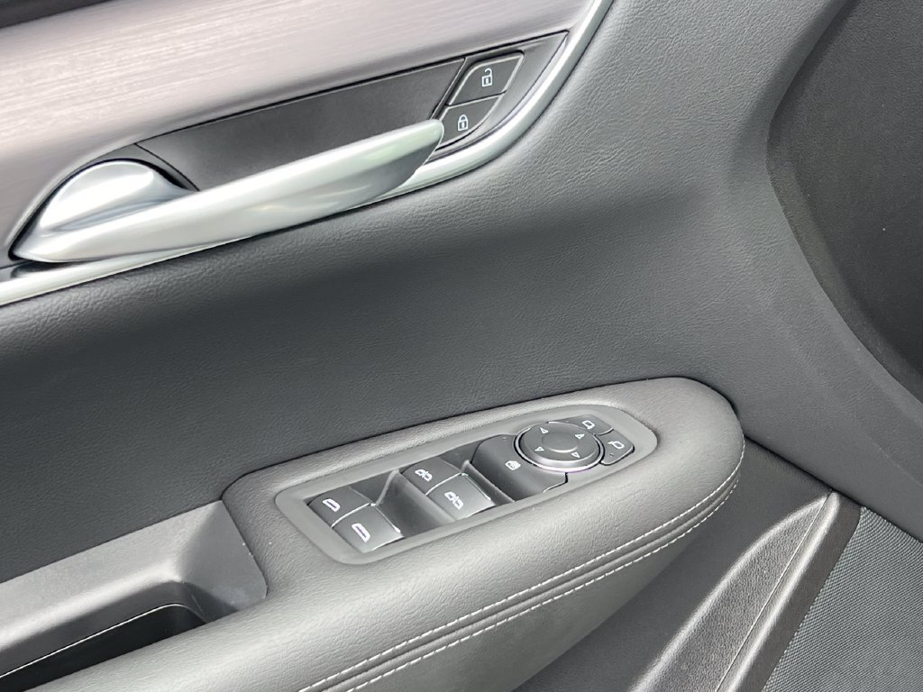 New 2026 Cadillac XT5 Luxury AWD/4WD image 6