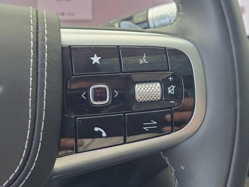 Certified 2025 Genesis GV80 3.5T Prestige AWD/4WD image 35