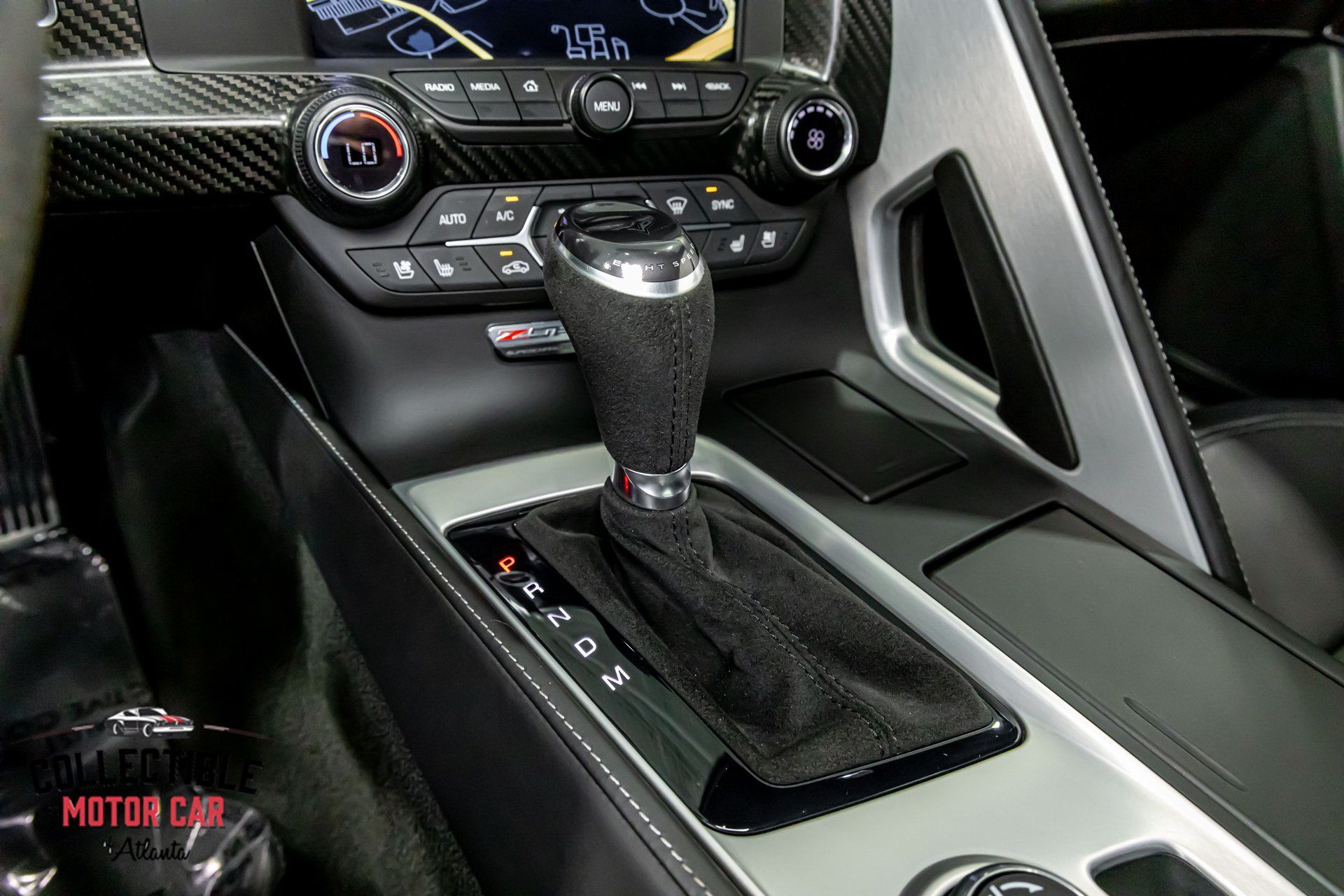 Used 2015 Chevrolet Corvette Z06 w/ 3LZ Preferred Equipment Group RWD image 91