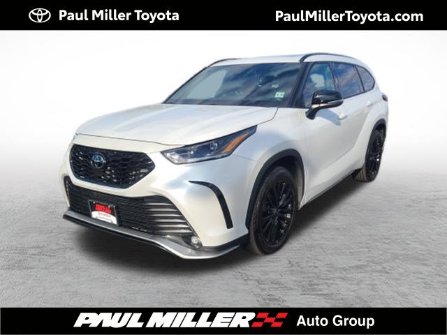 Certified 2025 Toyota Highlander XSE AWD/4WD 360° Tour