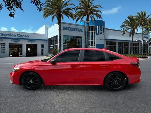 Used 2025 Honda Civic Sport image 5