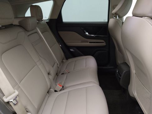 Used 2022 Lincoln Corsair FWD image 19