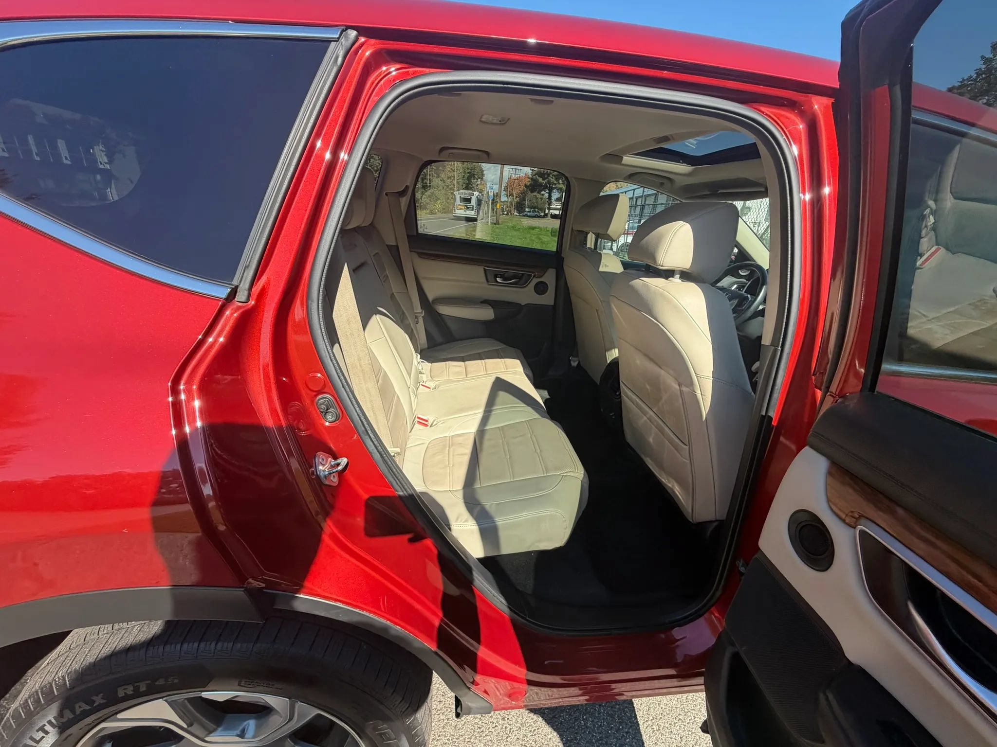 Used 2018 Honda CR-V EX-L image 16