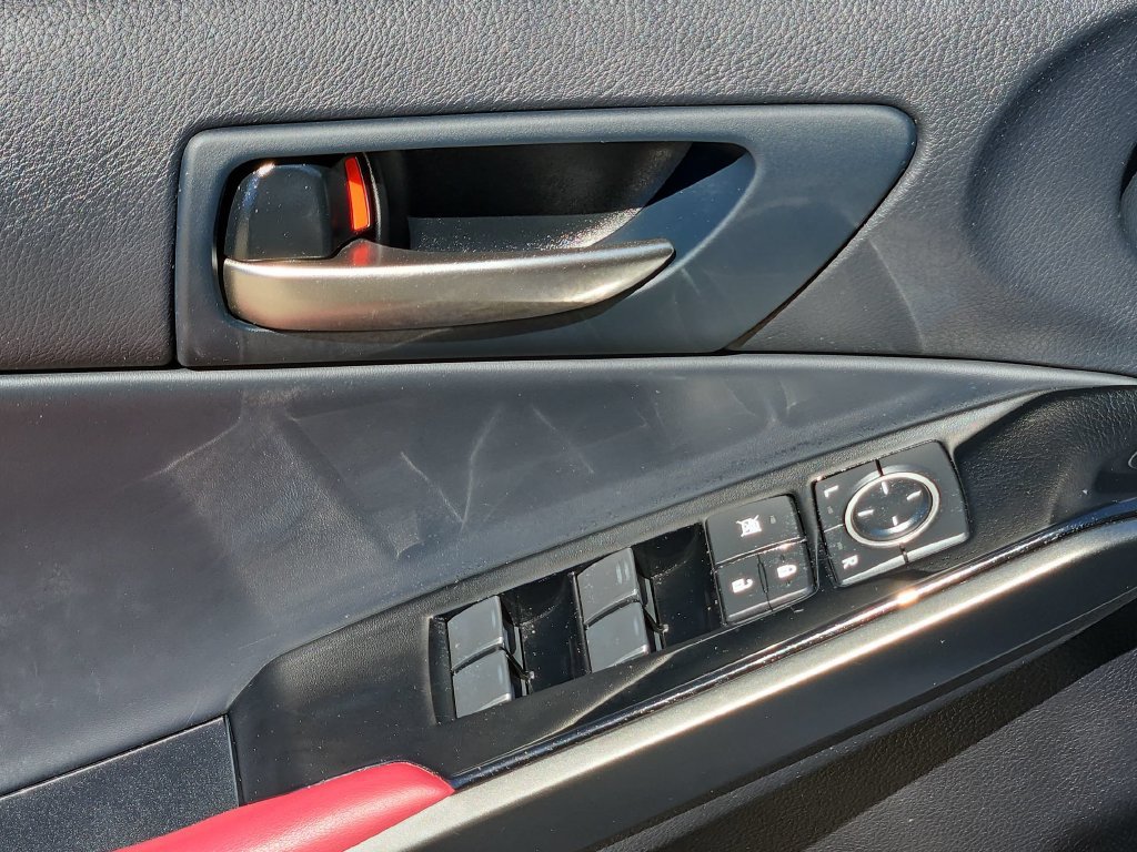 Used 2023 Lexus IS 300 w/ Comfort Package RWD image 15