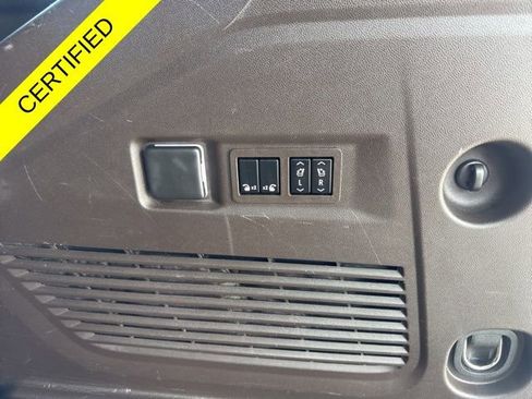 Used 2023 Chevrolet Tahoe Z71 w/ Z71 Off-Road Package AWD/4WD image 27