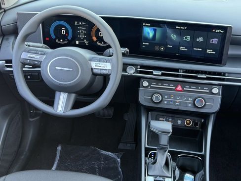 New 2026 Hyundai Tucson SE image 12