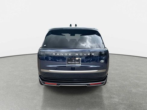 Used 2023 Land Rover Range Rover SE AWD/4WD image 7