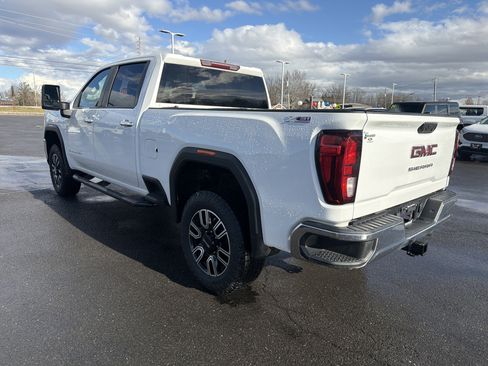 Used 2021 GMC Sierra 2500 Base w/ Convenience Package image 7