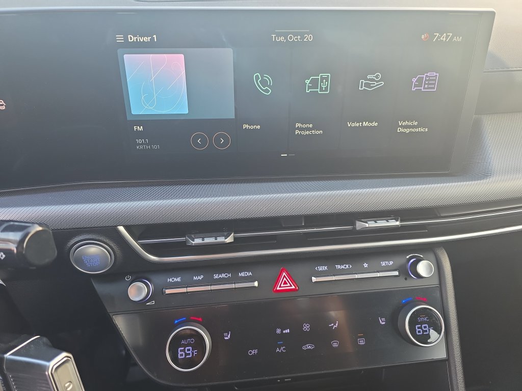 Used 2025 Hyundai Sonata SEL FWD image 18