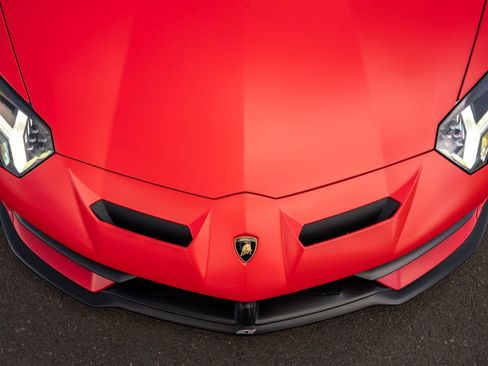 Used 2019 Lamborghini Aventador SVJ image 72