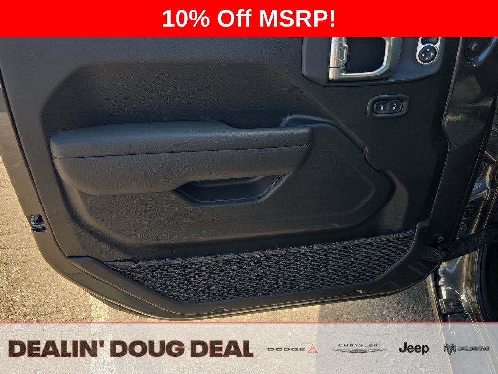 New 2026 Jeep Gladiator Sport AWD/4WD image 10